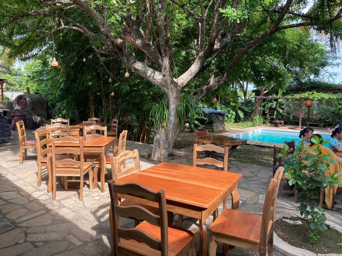 Hostal Casa Abierta เลออน ภายนอก รูปภาพ