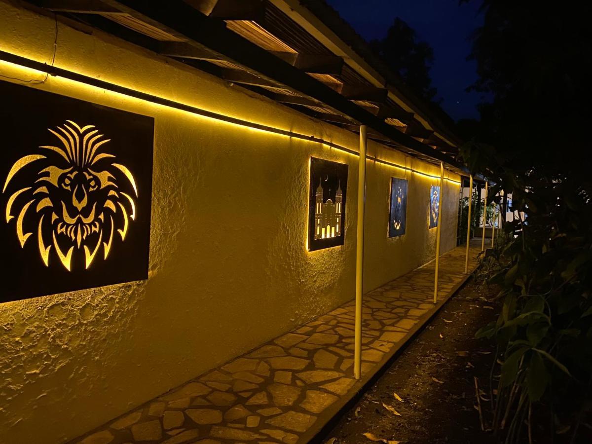 Hostal Casa Abierta เลออน ภายนอก รูปภาพ